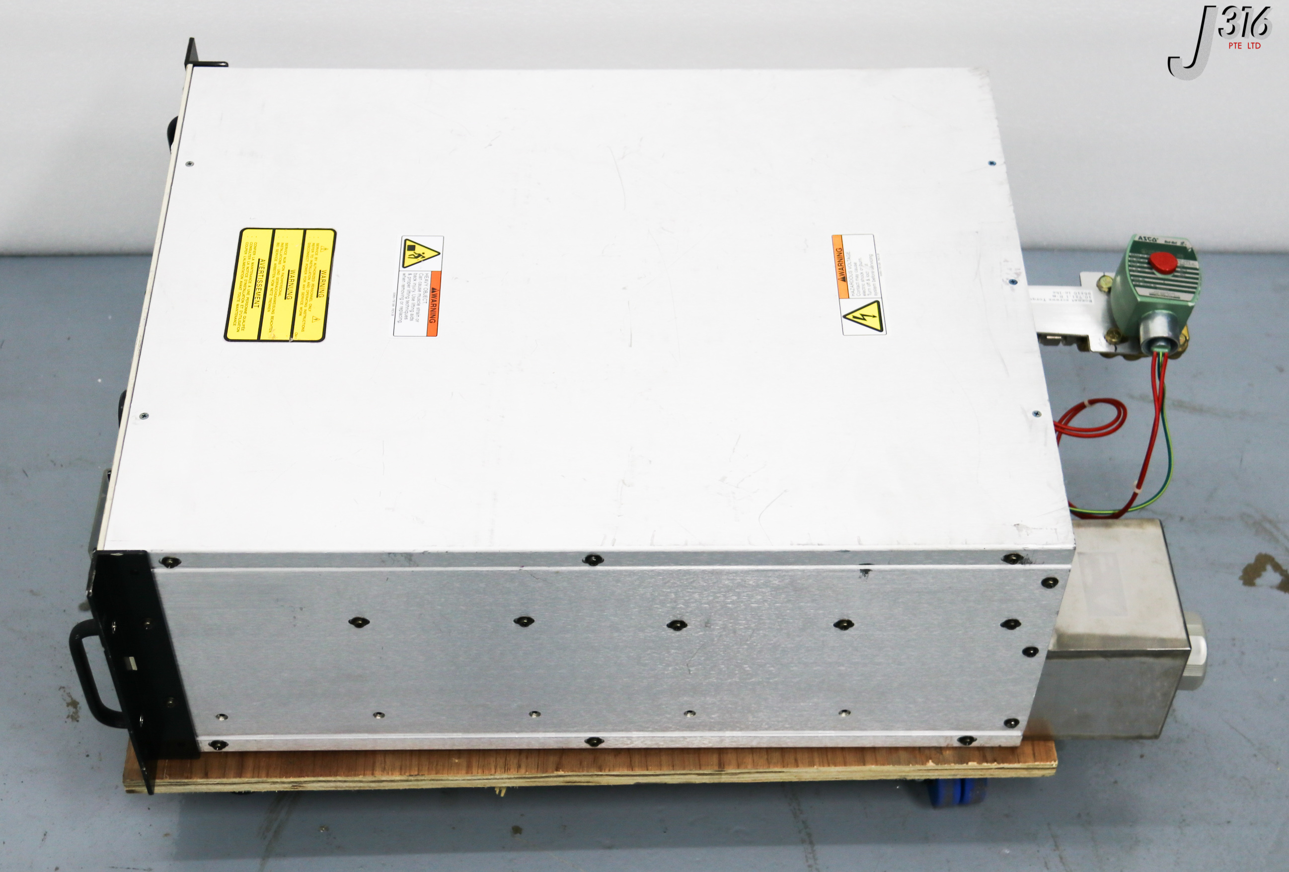 32457 ENI RF GENERATOR, GENESIS, 3000W, 40.58MHZ, GEW3040MA-F2H00